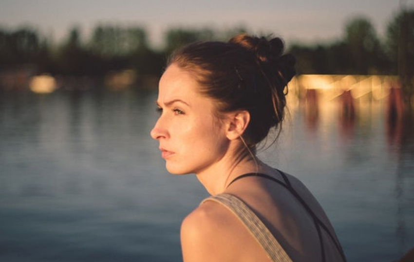 Az elhízás lelki okai közé tartozik az érzelmi evés is.